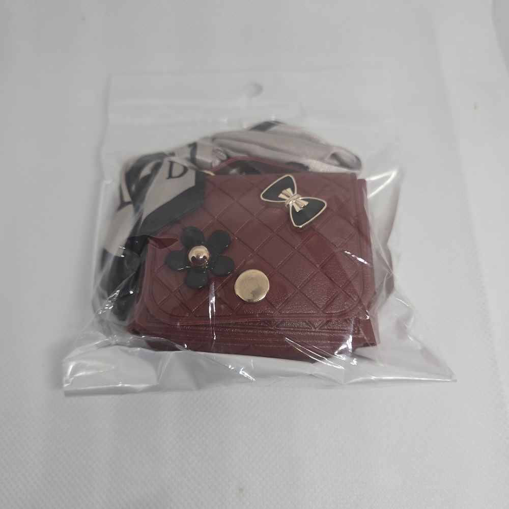 Mini Burgundy Quilted Purse Keychain - Picture 4 of 7